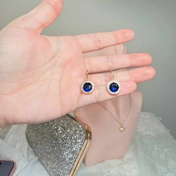 ⚜️ Elegant Gold Earrings With Blue and Clear Zirconia 💎 - Picture 6 of 11